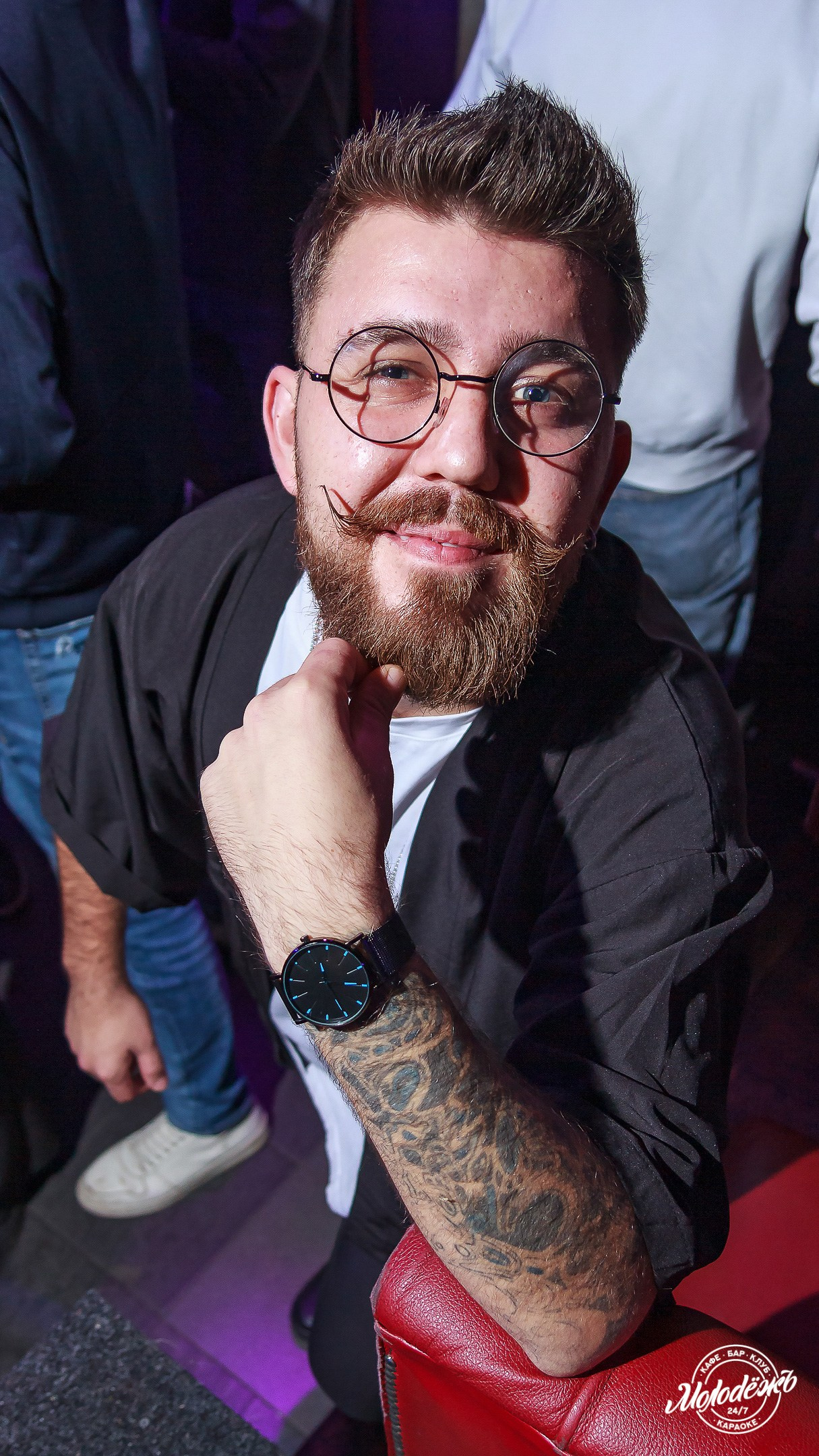 Клуб Молодёжь лучшее. Контакты