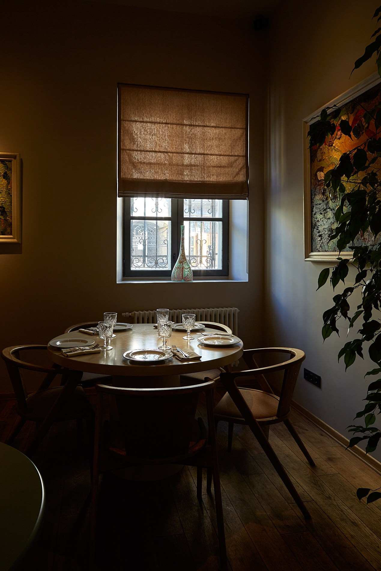 Ресторан БАГЕБИ. Lena Smi is an interior and portrait photographer. Moscow and St. Petersburg