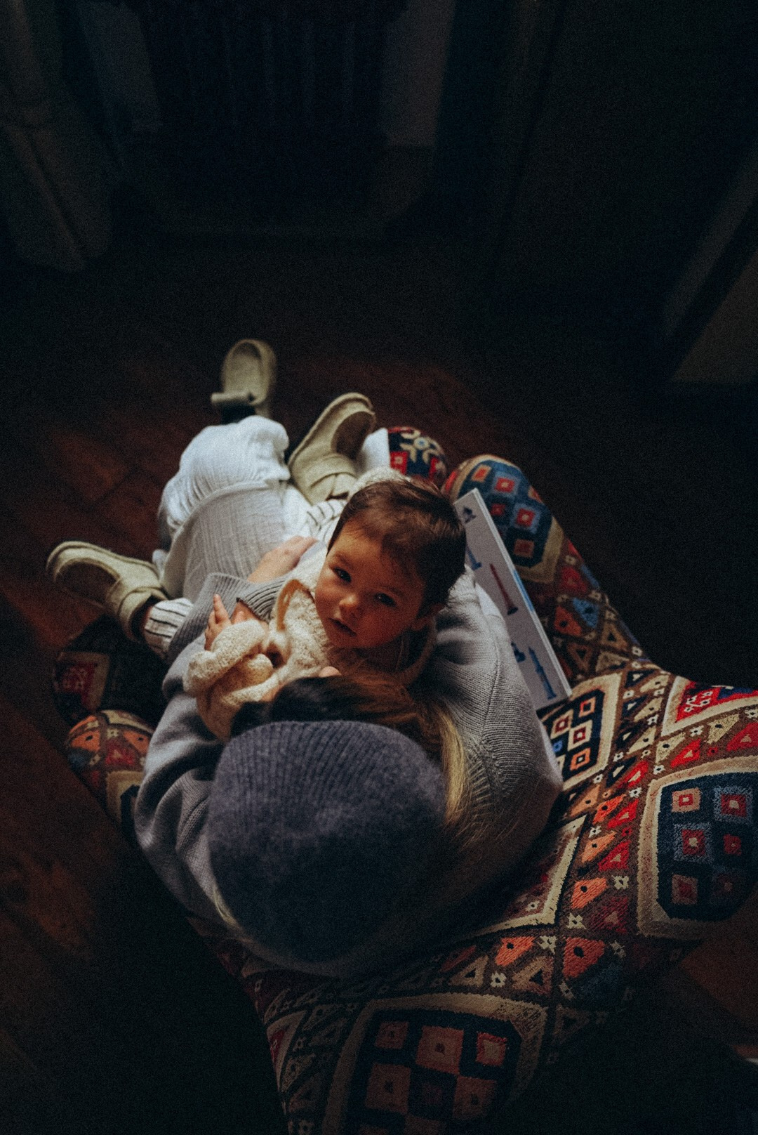 Мама и дочка домашняя фотосессия. Семейный фотограф в Казани Александра Киселева