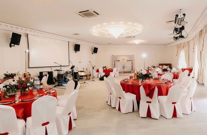 Фотографии зала. Банкетный комплекс и свадебное агенство "Александр Грин"