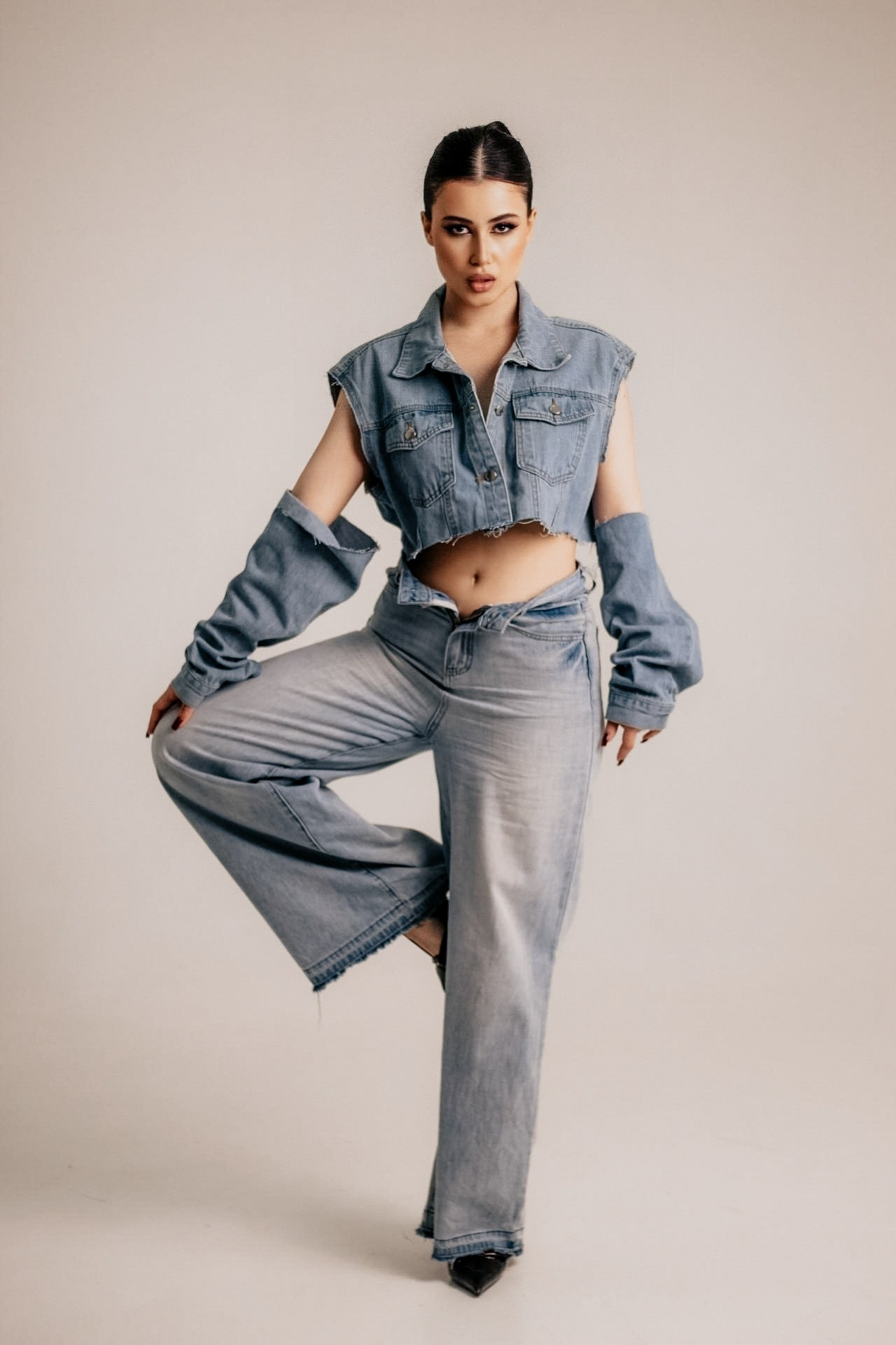 Съёмка с искусственным светом. Фотограф Иванова Елена в Иркутске