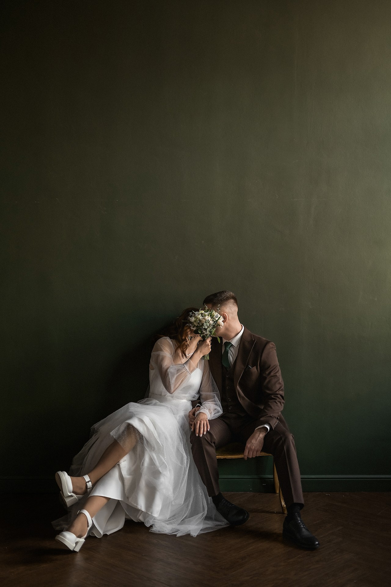 Свадебная фотосессия в фотостудии в Красноярске. 📸 Свадебный и семейный фотограф в Красноярске Тихомиров Евгений | 17 лет опыта | 800+ свадеб