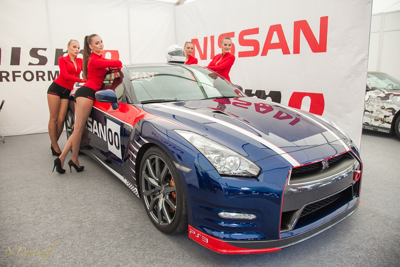 Nissan Nissmo Drive. Профессиональный фотограф Дугинов Николай | Екатеринбург