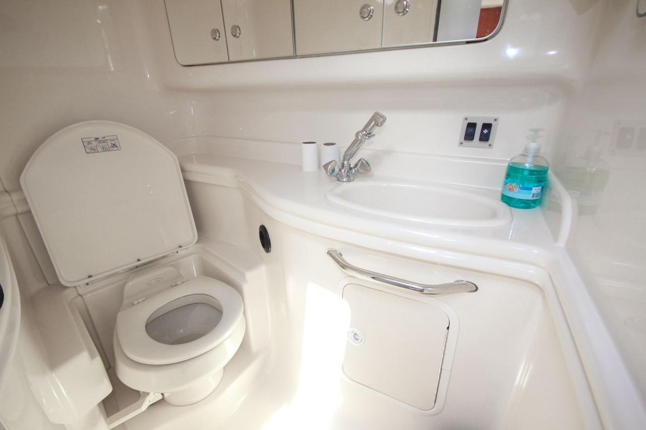 КОМФОРТ КАТЕРА В СОЧИ. Аренда Яхт в Сочи от Эконом до Премиум Класса