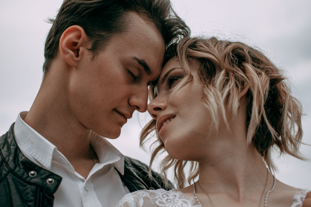 Свадебная фотосессия Елизаветы и Даниила. Фотограф в Красноярске / Дивногорске. Файзулина Анастасия