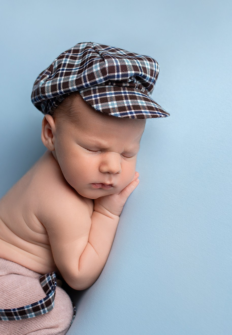 Newborn съёмка Мишутки. Фотограф новорождённых и малышей до года в Москве и Московской области