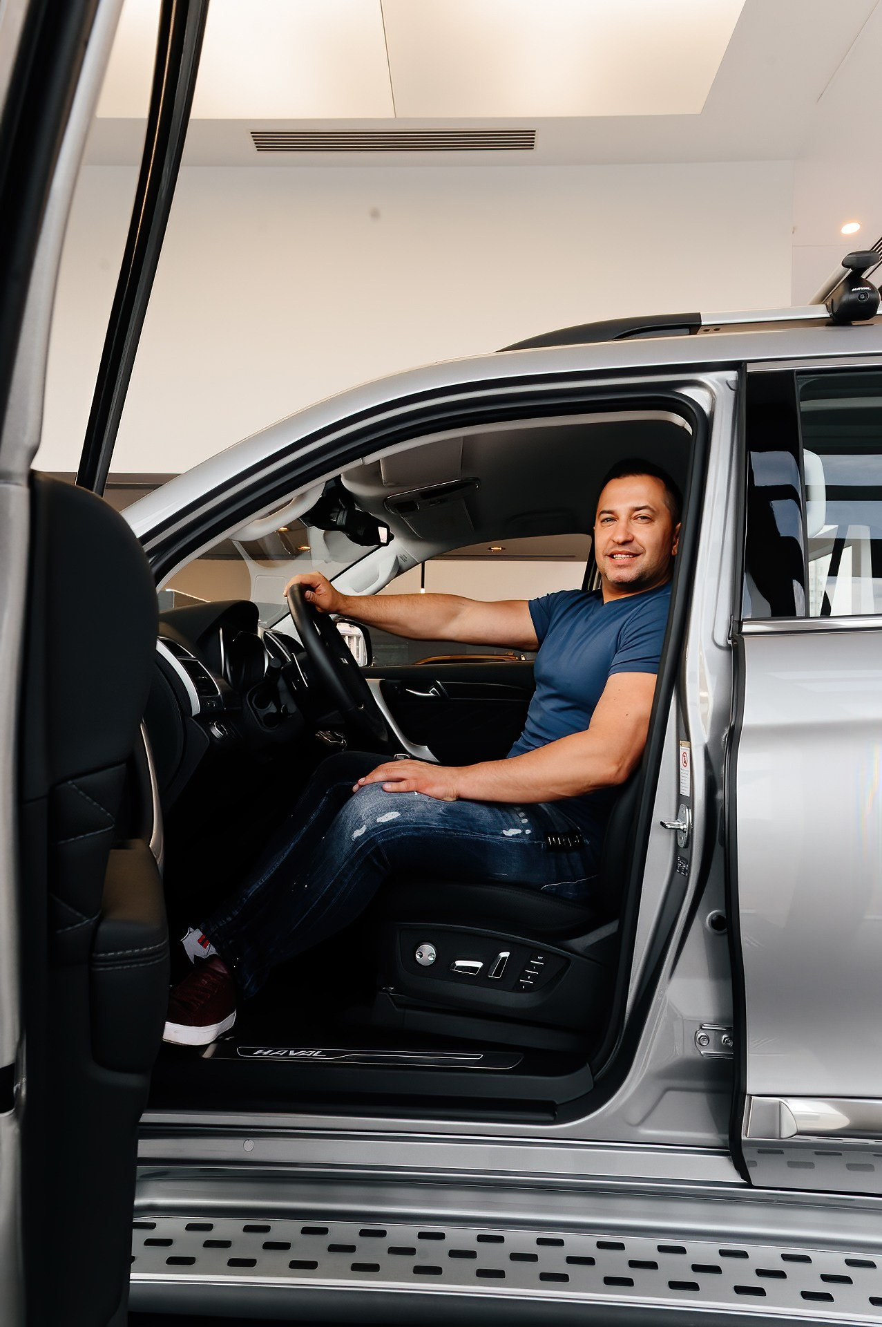 Дилерский центр Haval. Night2Day Санкт-Петербург