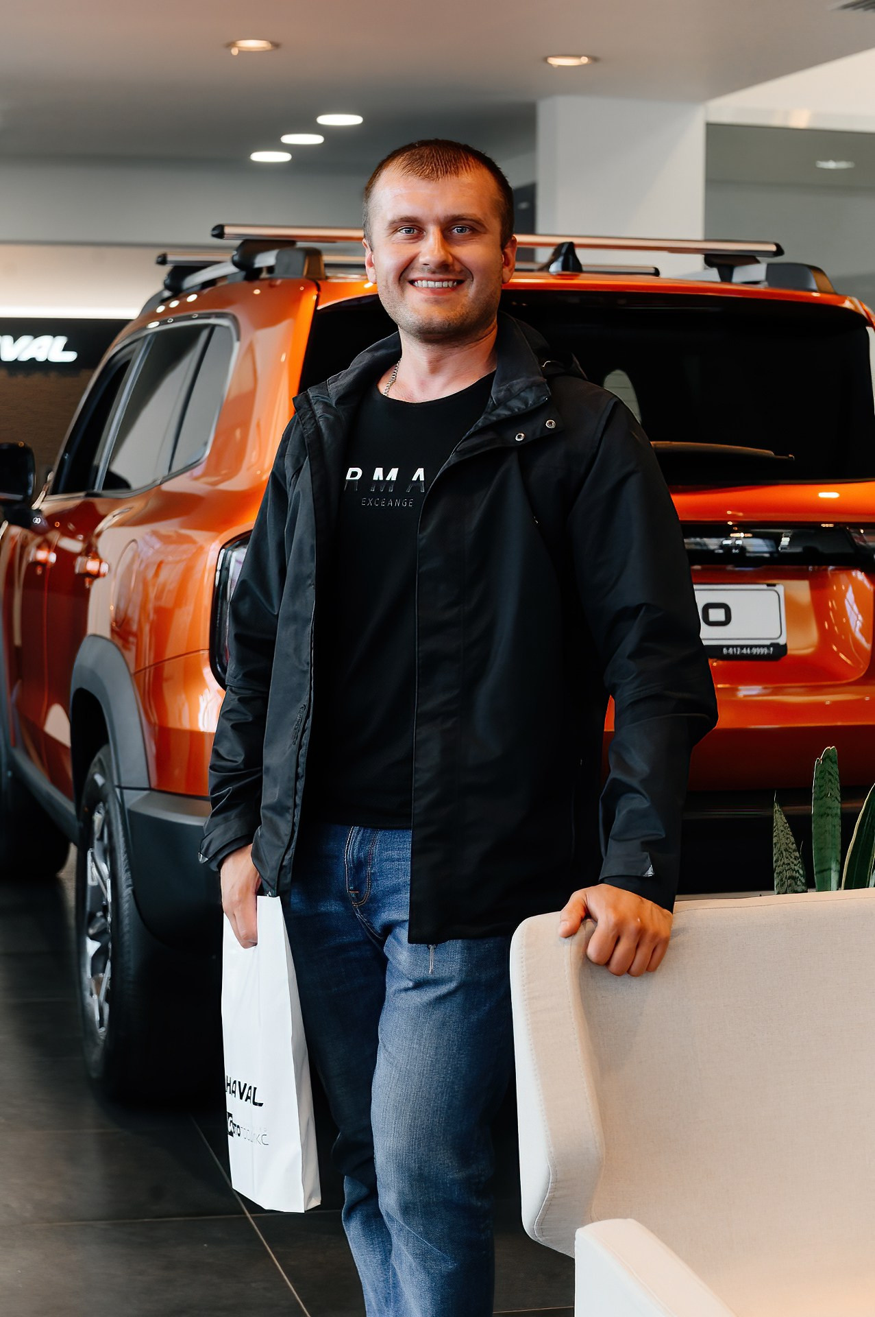 Дилерский центр Haval. Night2Day Санкт-Петербург