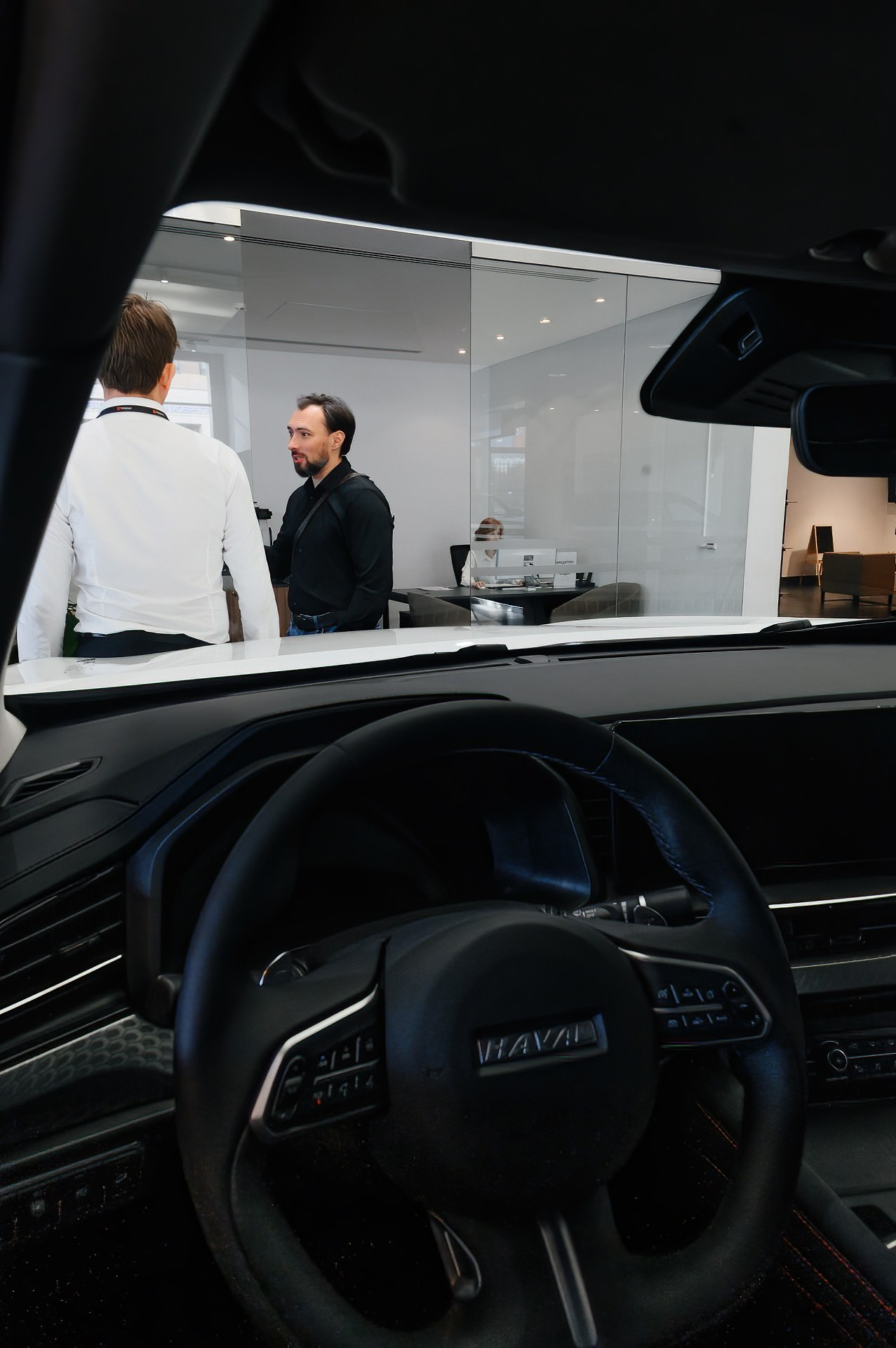 Дилерский центр Haval. Night2Day Санкт-Петербург