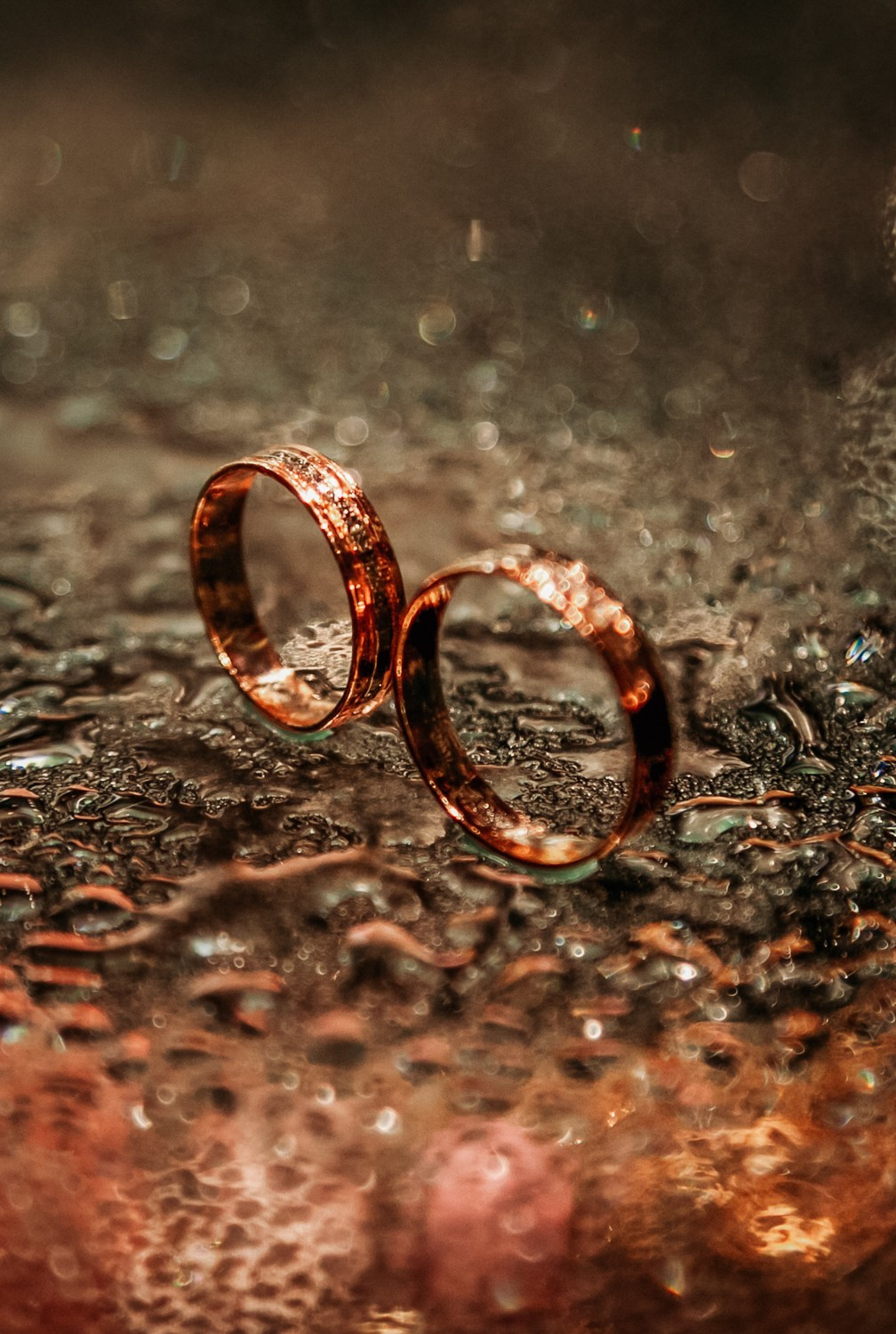 свадебное платье в спб, найти свадебный салон, букет для невесты, хороший ведущий на свадьбу, костюм для жениха, платье для невесты,  подшить свадебное платье, ателье свадебное, фотограф на свадьбу, выпуск, праздник, венчание