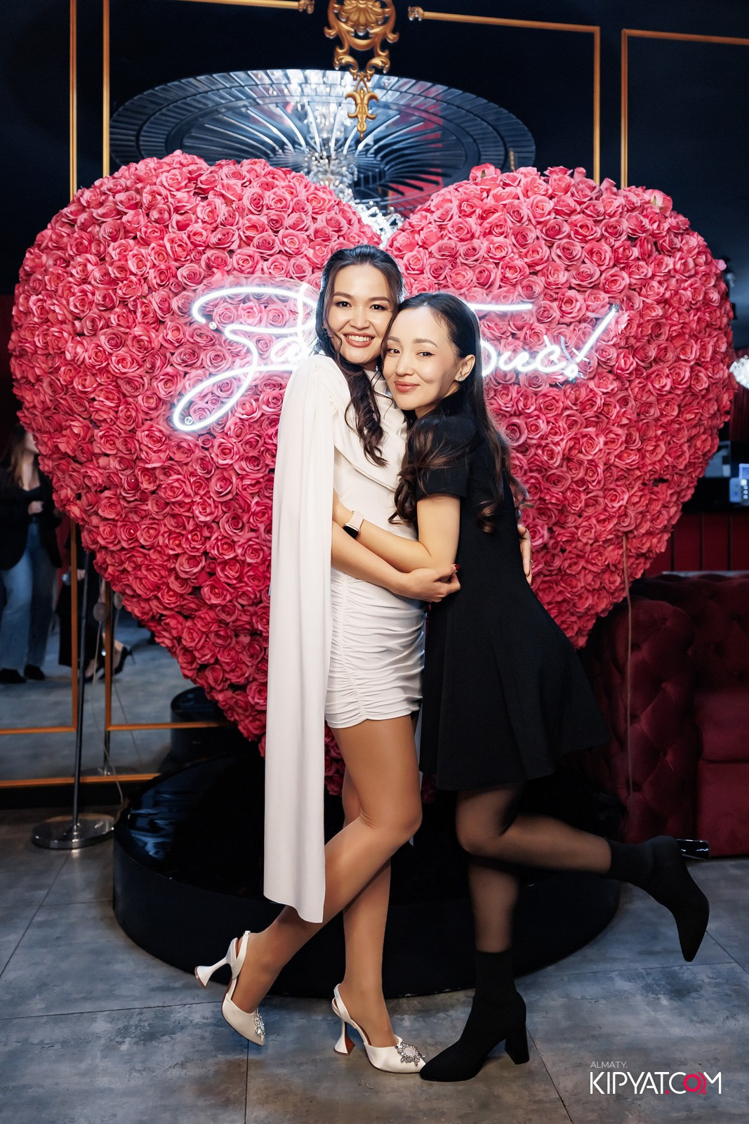 ЗАЯ, НА БИС. КИПЯТКОМ АЛМАТЫ!