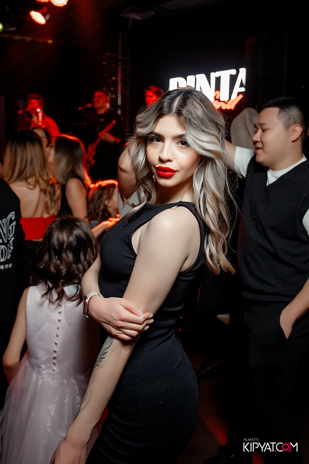 ПИНТА НА ДОСТЫК. КИПЯТКОМ АЛМАТЫ!