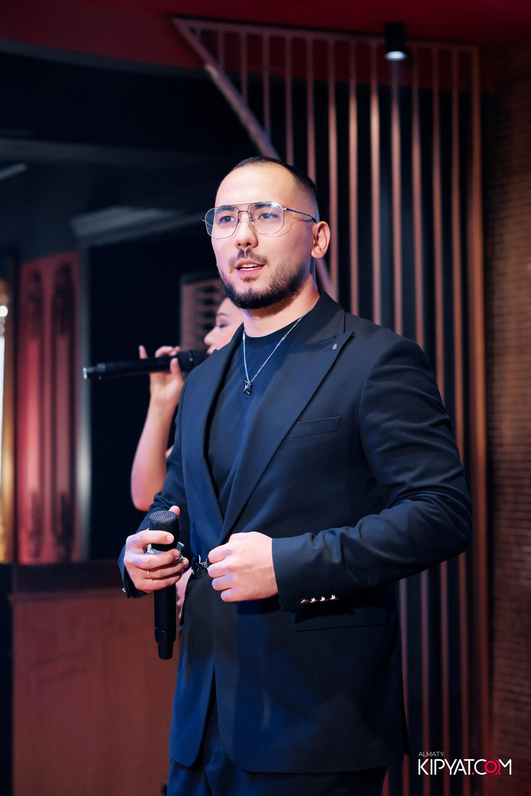 ЗАЯ, НА БИС. КИПЯТКОМ АЛМАТЫ!