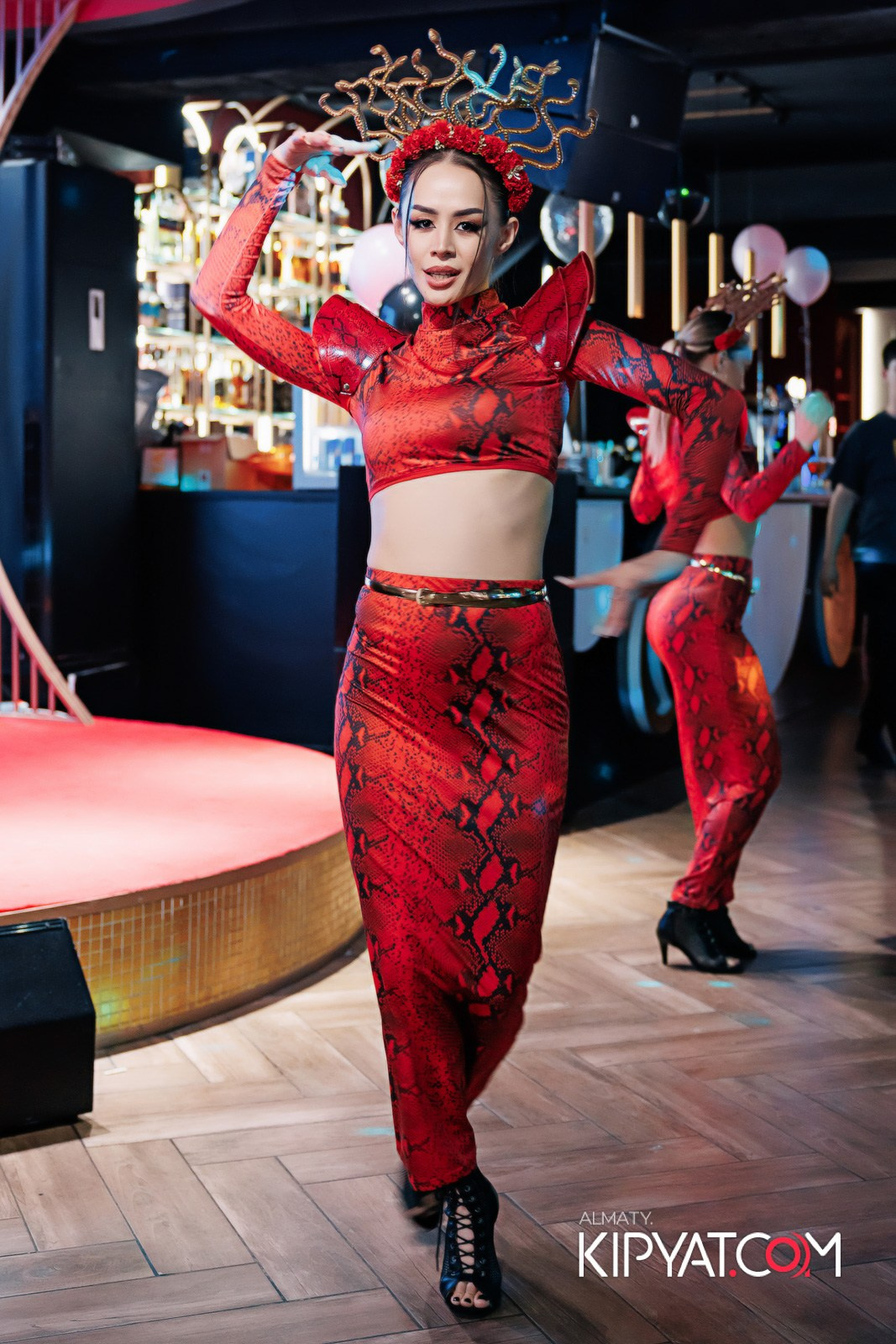 ЗАЯ, НА БИС. КИПЯТКОМ АЛМАТЫ!