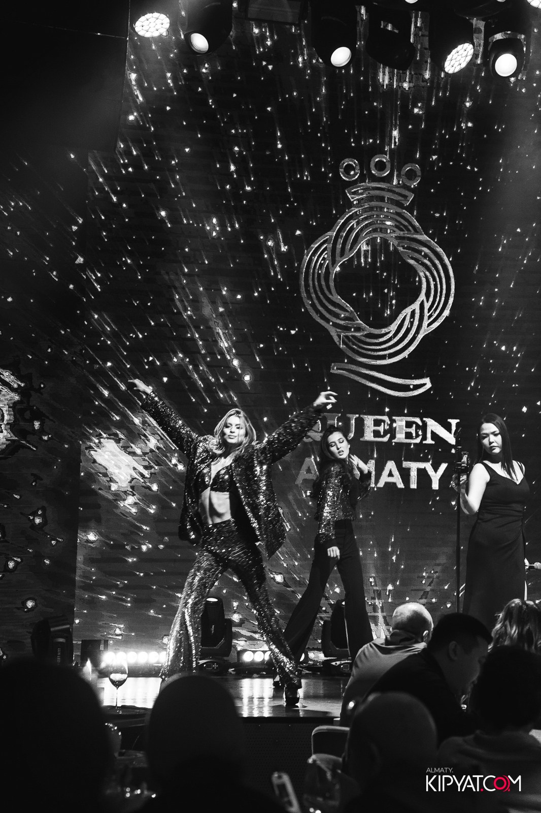 QUEEN. КИПЯТКОМ АЛМАТЫ!