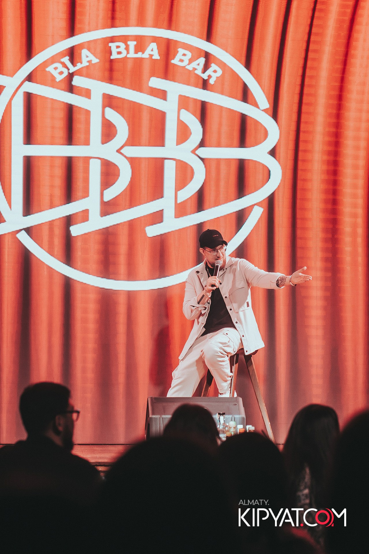 BLA BLA BAR. КИПЯТКОМ АЛМАТЫ!