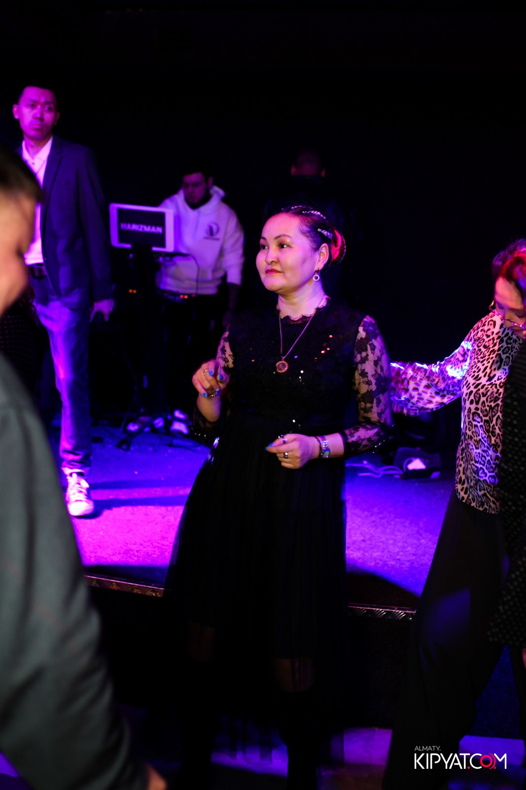 ГРИЛЬ-БАР ШАШЛЫКОFF. КИПЯТКОМ АЛМАТЫ!