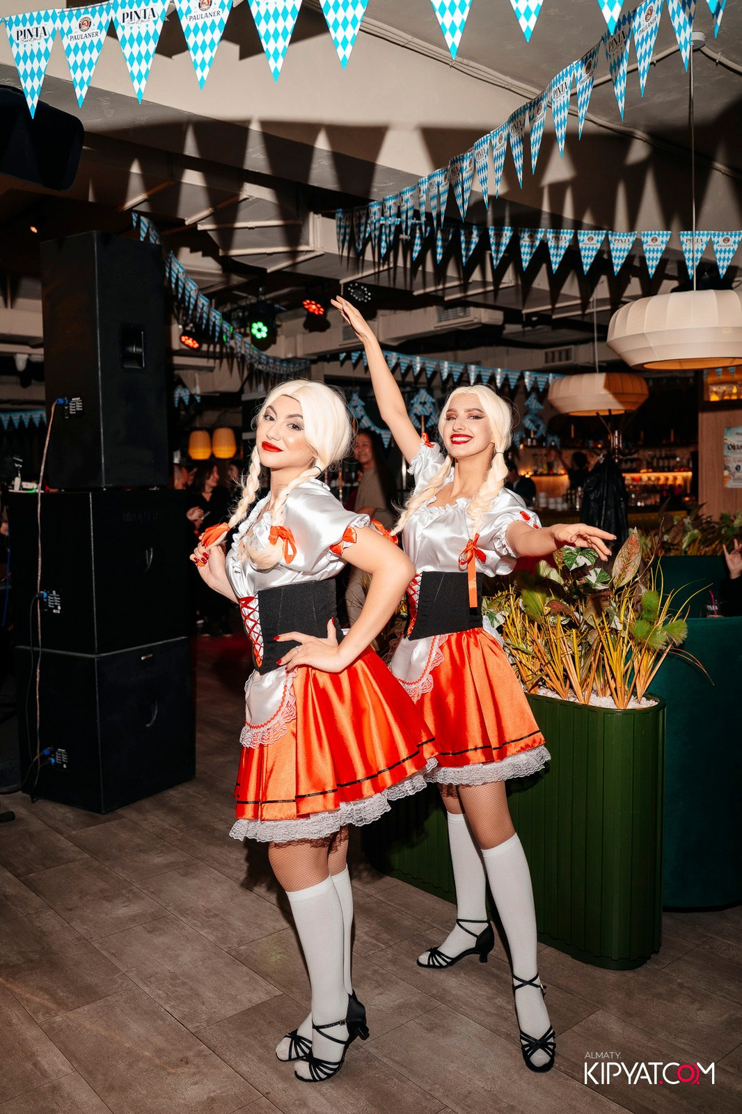 OKTOBERFEST — ПИНТА НА СЕЙФУЛЛИНА. КИПЯТКОМ АЛМАТЫ!