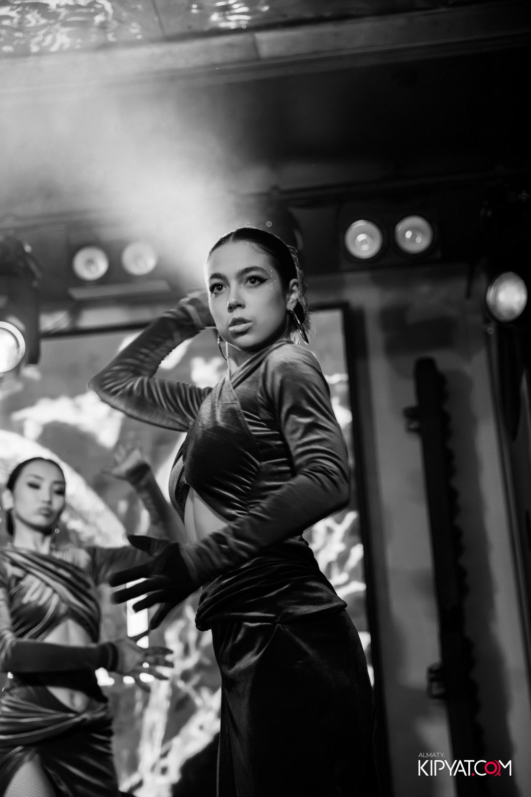 ПРЕЗЕНТАЦИЯ ЖУРНАЛА «VELLURE». КИПЯТКОМ АЛМАТЫ!