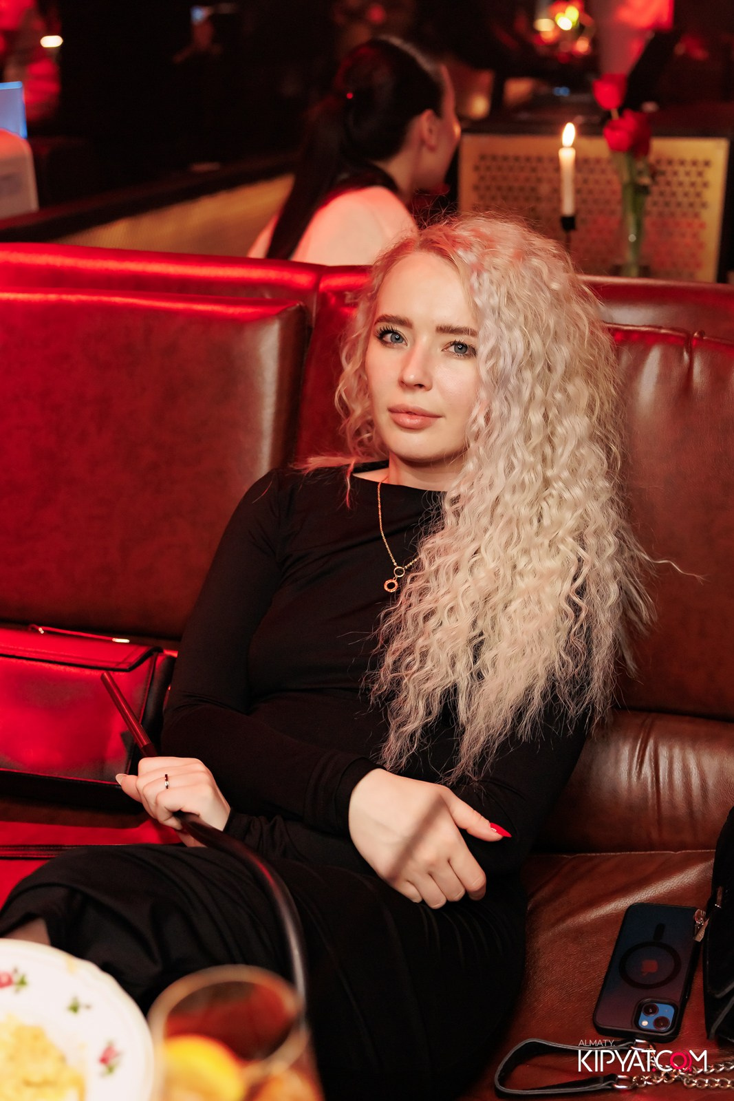 TANGIERS LOUNGE НА САТПАЕВА. КИПЯТКОМ АЛМАТЫ!