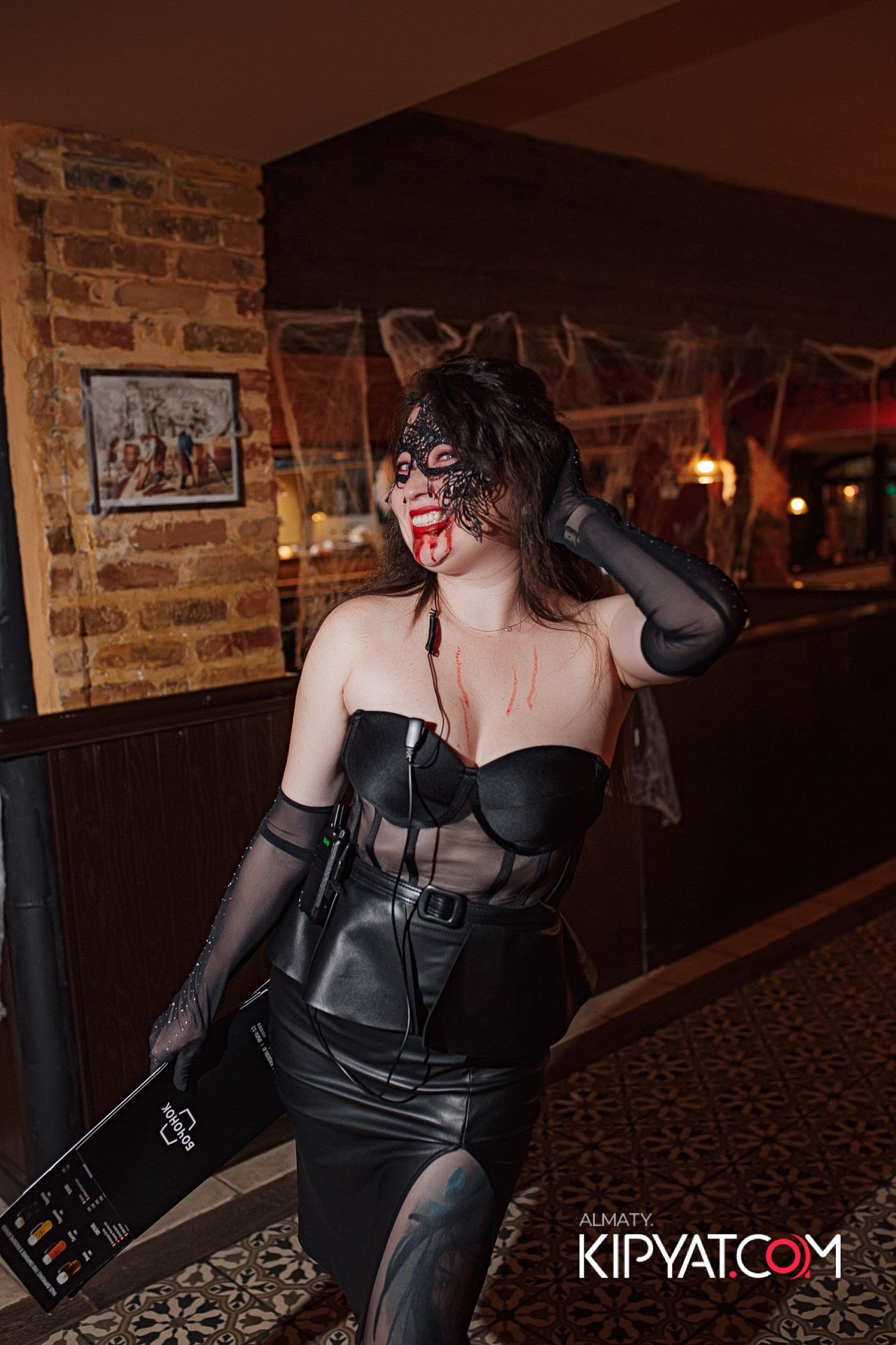 БОЧОНОК НА ЖАНДОСОВА. КИПЯТКОМ АЛМАТЫ!