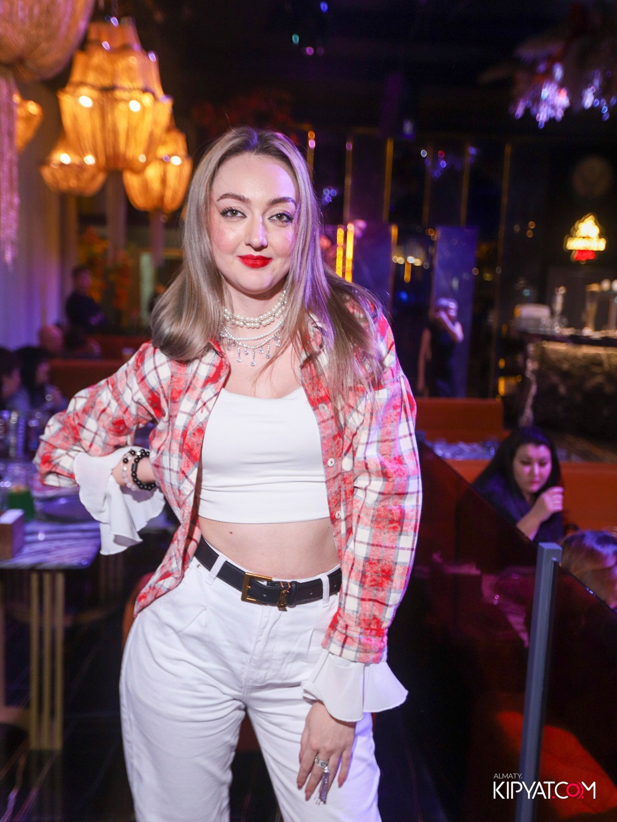 БАР ПАНАЕХАЛИ НА ДОСТЫК. КИПЯТКОМ АЛМАТЫ! Фотосъемка мероприятий в Алматы