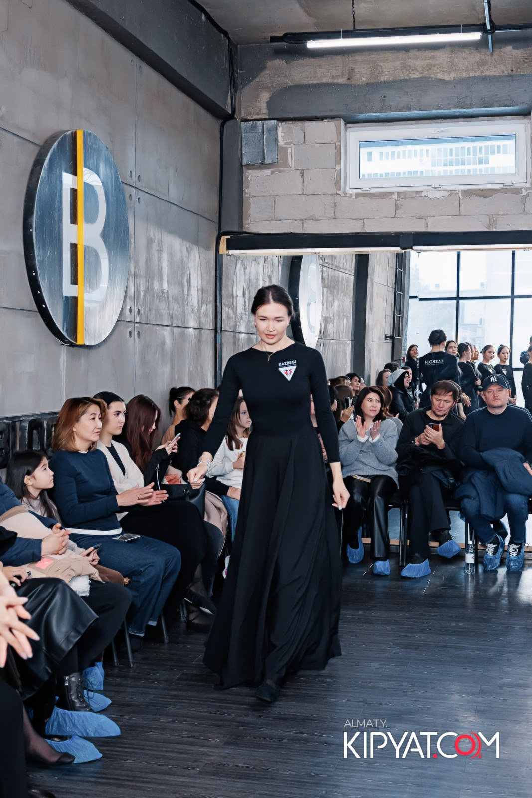 BLOCKBUSTER ТАНЦЕВАЛЬНАЯ АКАДЕМИЯ. КИПЯТКОМ АЛМАТЫ!