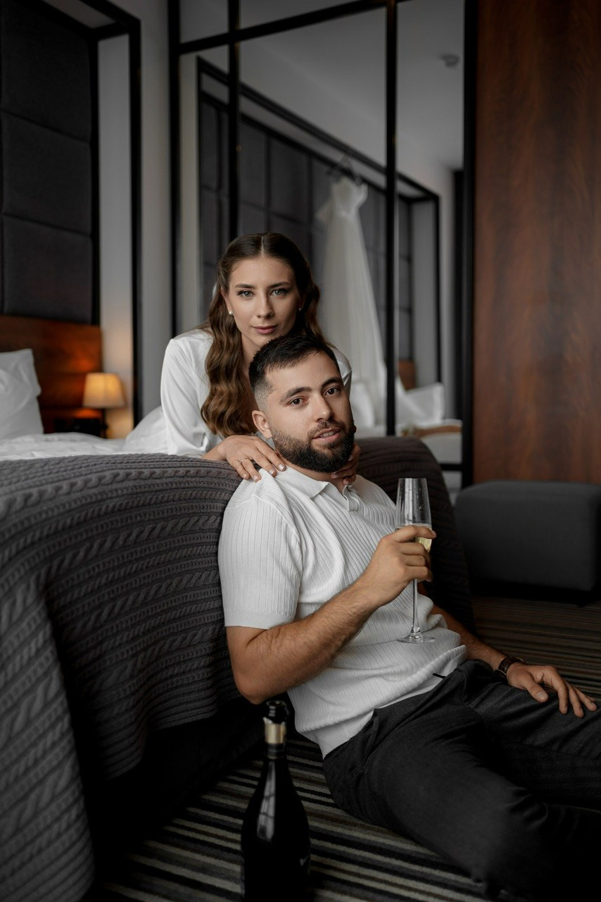 Свадебная фотосессия в отеле Арка. Фотограф Ростов-на-Дону Алёна Чёботова. Свадебный фотограф в Ростове-на-Дону. Таинство Крещения и Венчания, семейные фотосессии. Алёна Чёботова