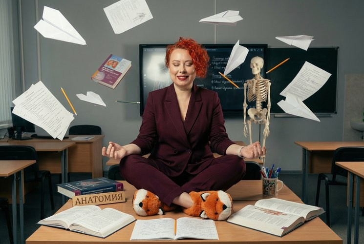 Педагог (Анатомия\кандидат мед.наук). Школьный фотограф Евгения Саховская