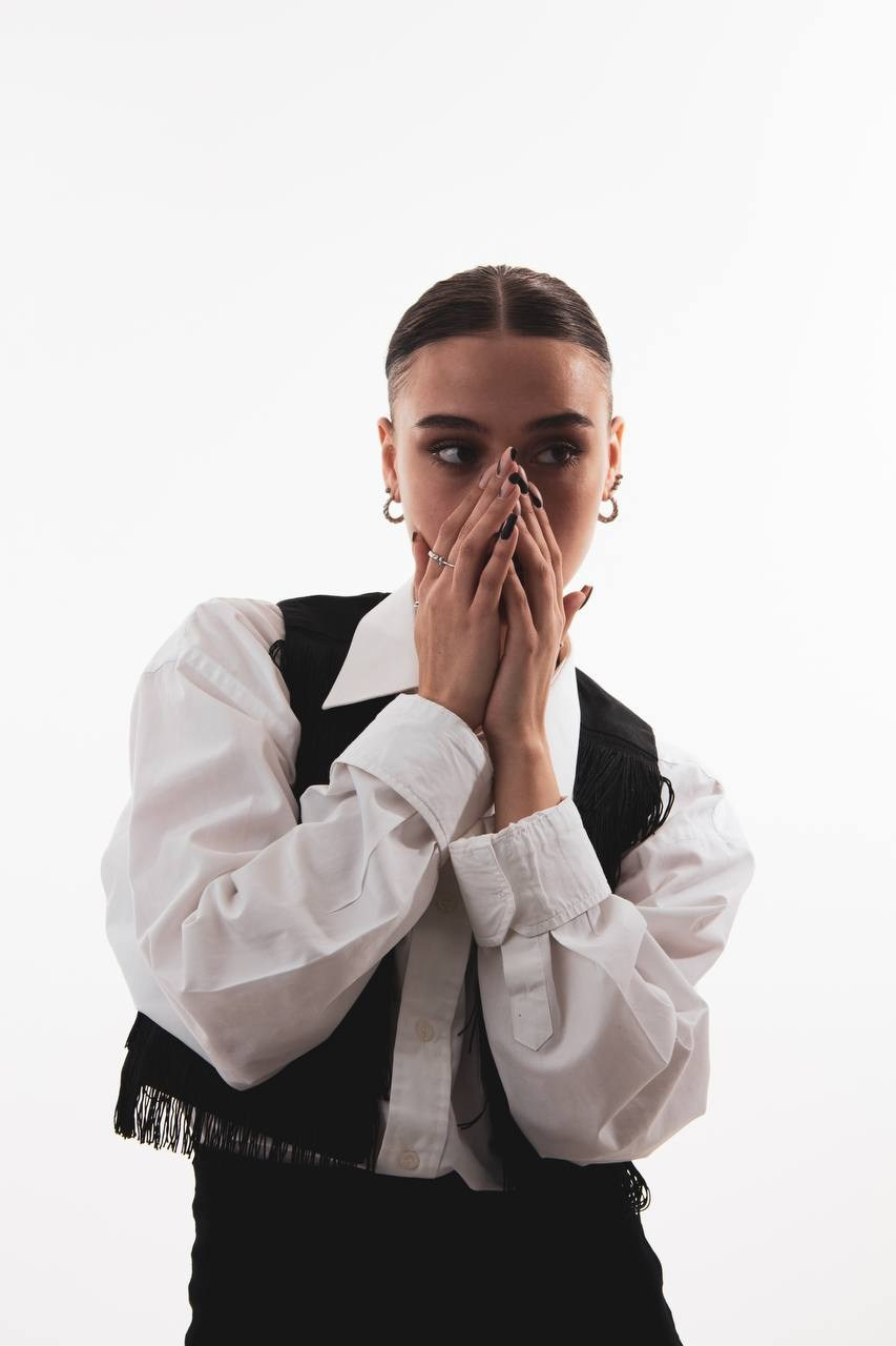 Портретная съемка — Анастасия. Портретный фотограф в Орле. Готовые фото за 3 дня! Помощь в позировании. Советы по организации