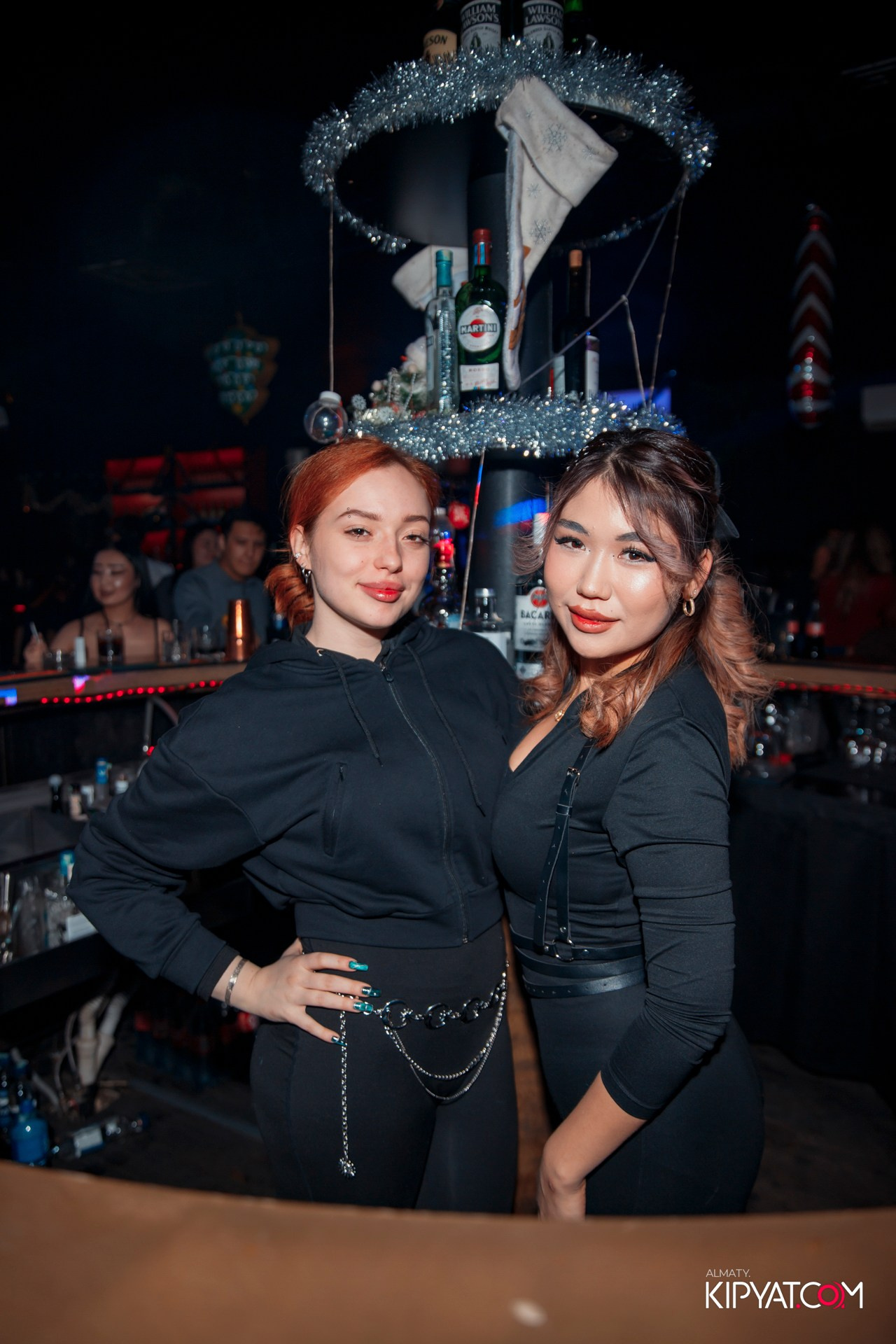 UYAT EMES BAR. КИПЯТКОМ АЛМАТЫ! Фотосъемка мероприятий в Алматы