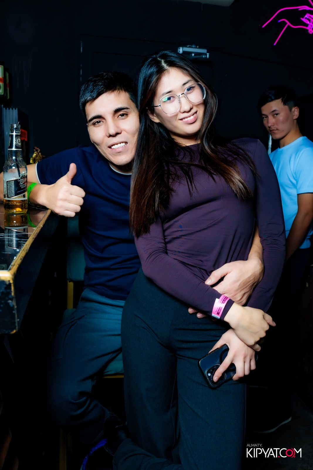 UYAT EMES BAR. КИПЯТКОМ АЛМАТЫ! Фотосъемка мероприятий в Алматы