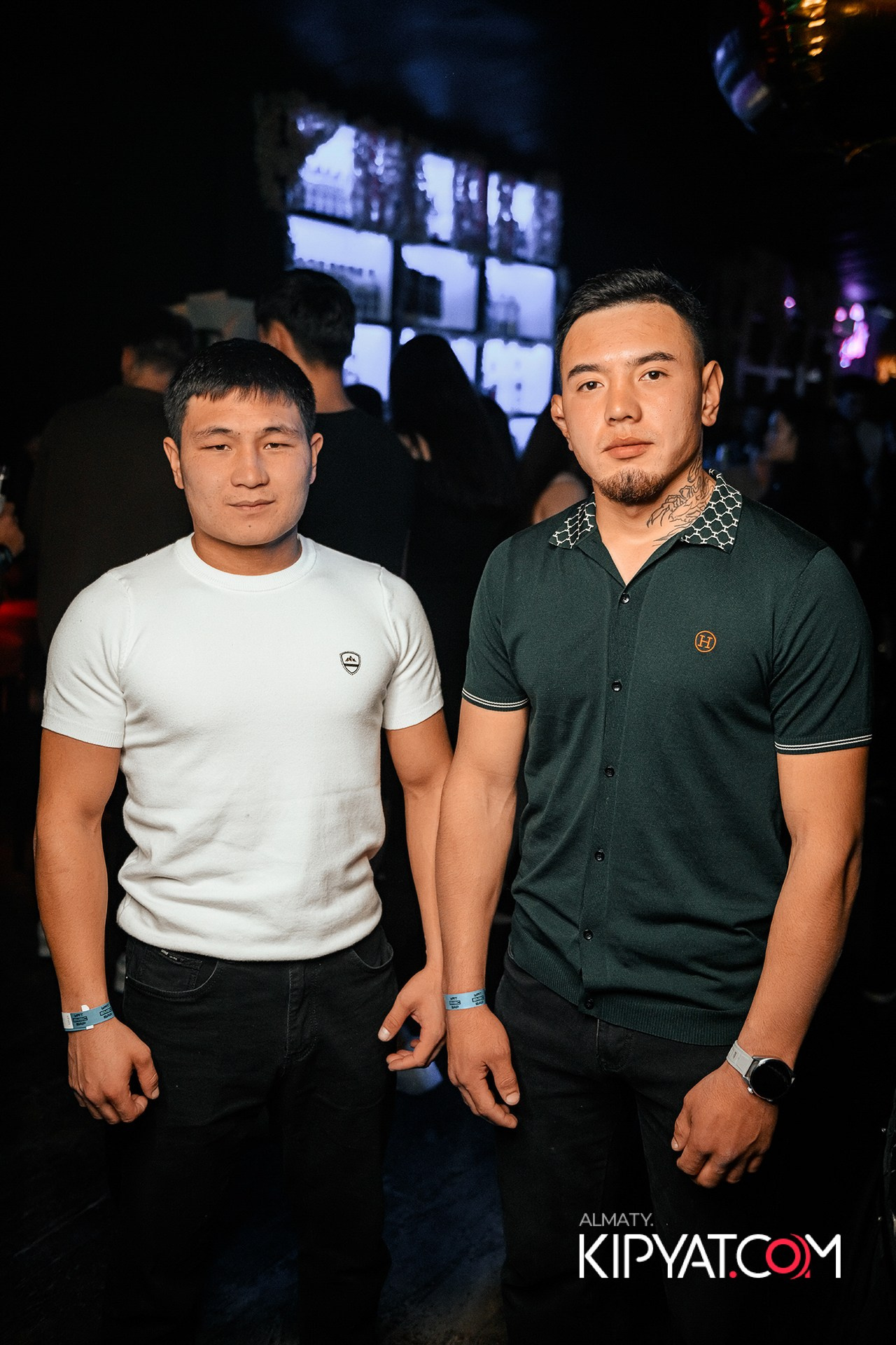 UYAT EMES BAR. КИПЯТКОМ АЛМАТЫ!