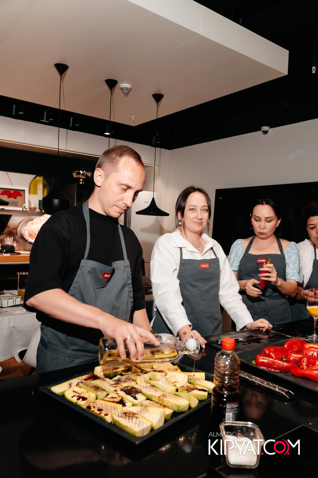 MIELE. КИПЯТКОМ АЛМАТЫ!