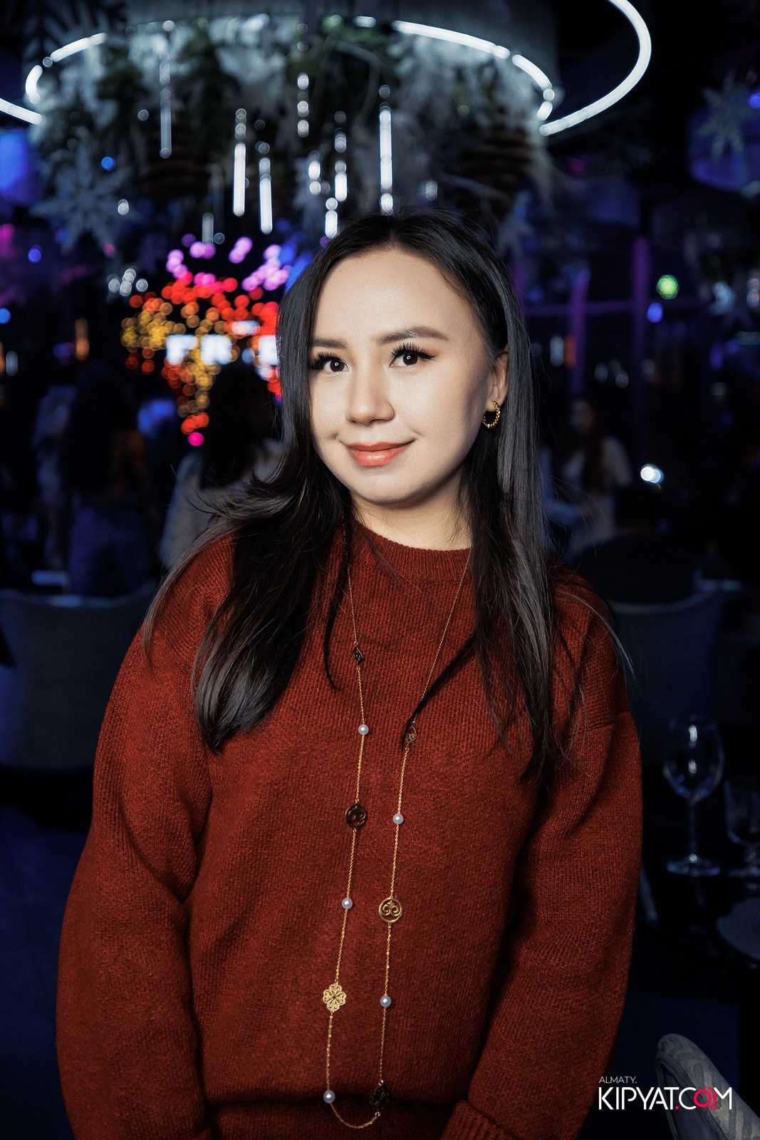 FRIENDS BAR & TERRACE. КИПЯТКОМ АЛМАТЫ!