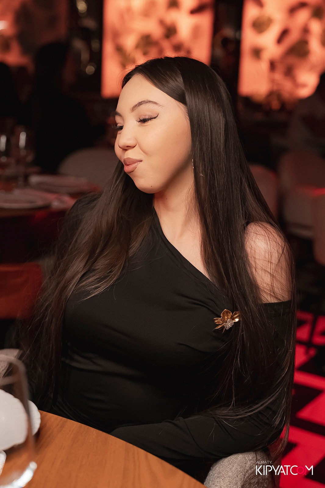 QUEEN. КИПЯТКОМ АЛМАТЫ!