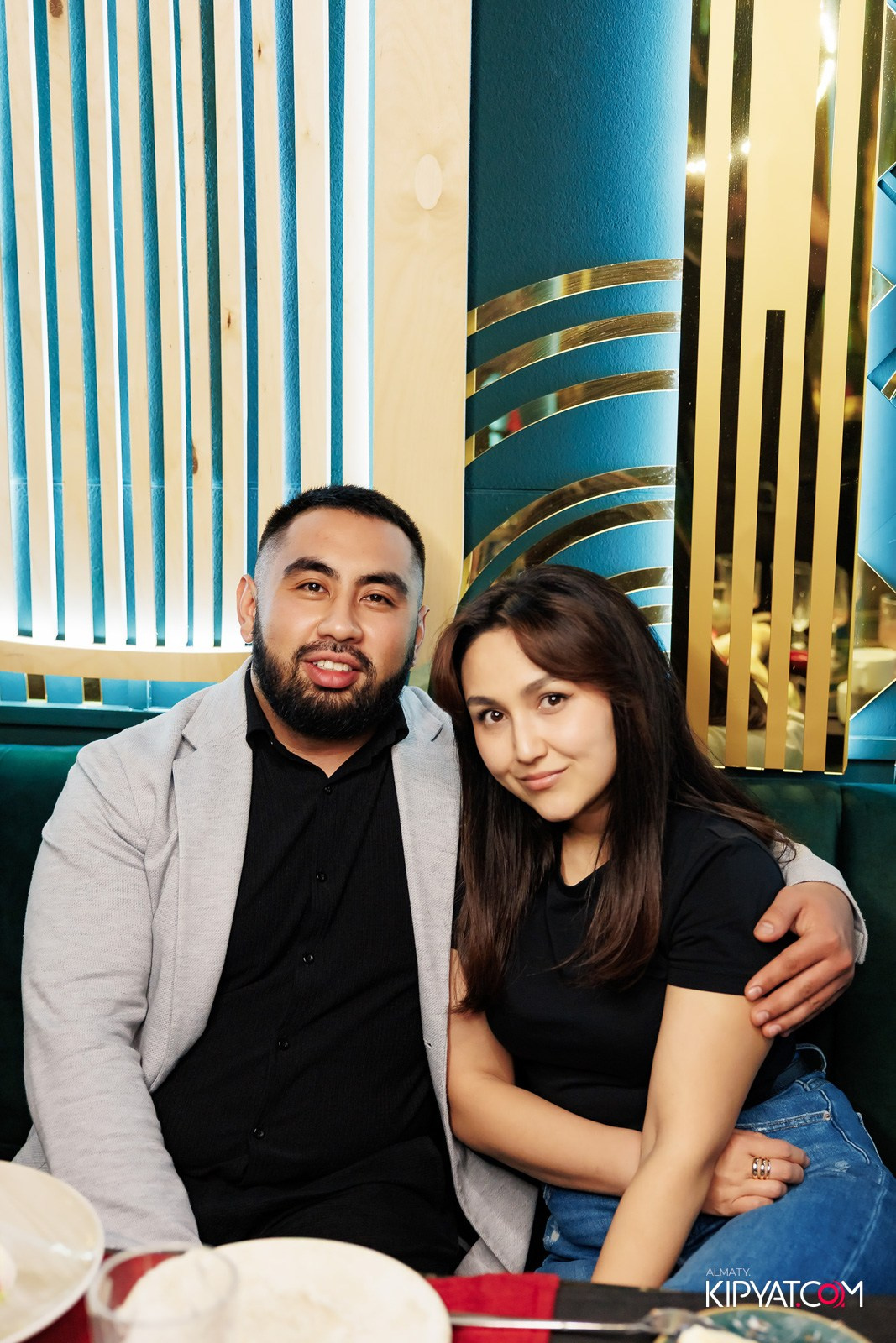 ЗАЯ, НА БИС. КИПЯТКОМ АЛМАТЫ!