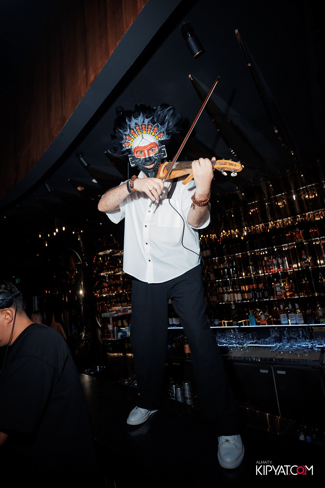 MOOD KARAOKE & TERRACE. КИПЯТКОМ АЛМАТЫ!