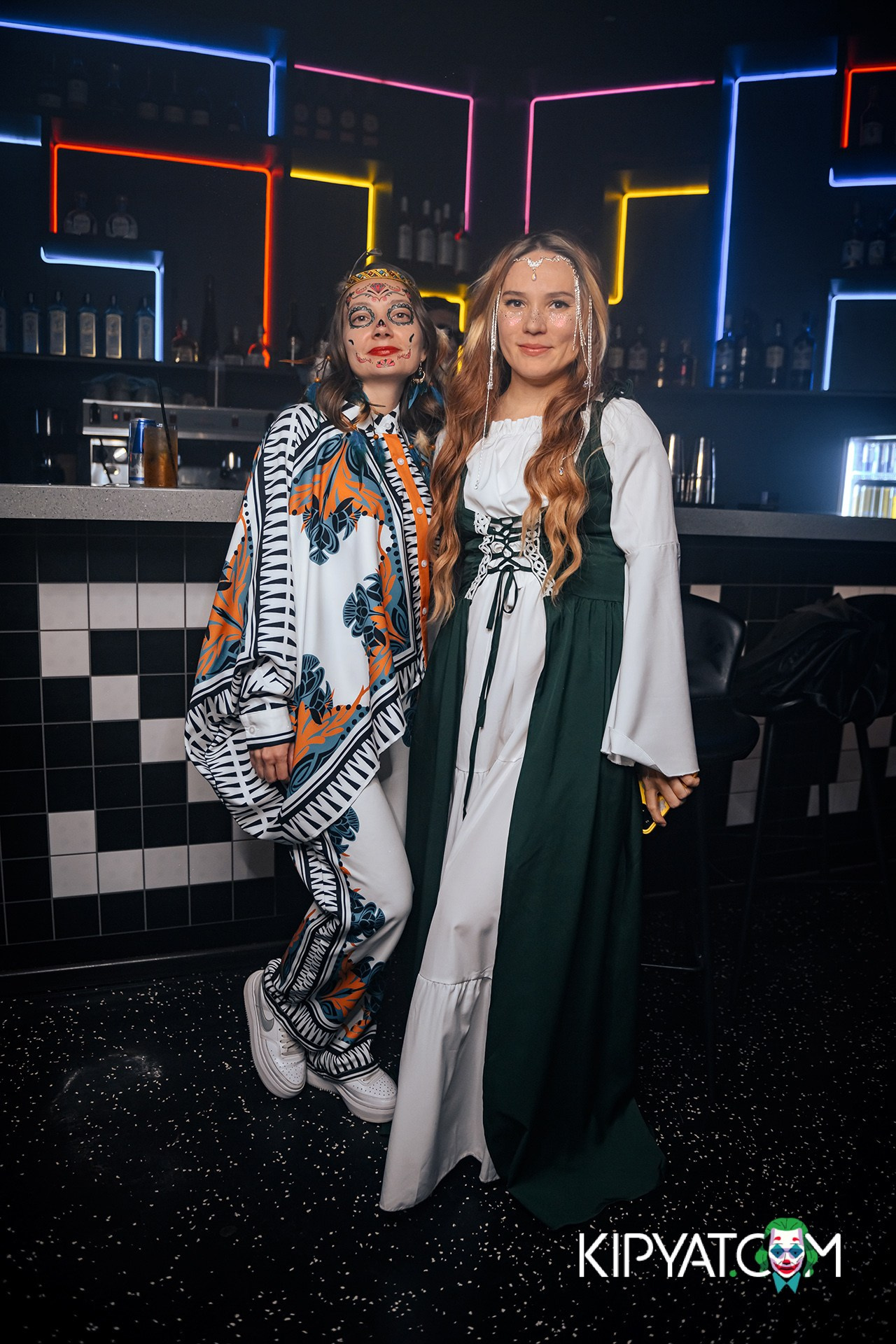 SANTA BARBARA HALLOWEEN PARTY. КИПЯТКОМ АЛМАТЫ! Фотосъемка мероприятий в Алматы