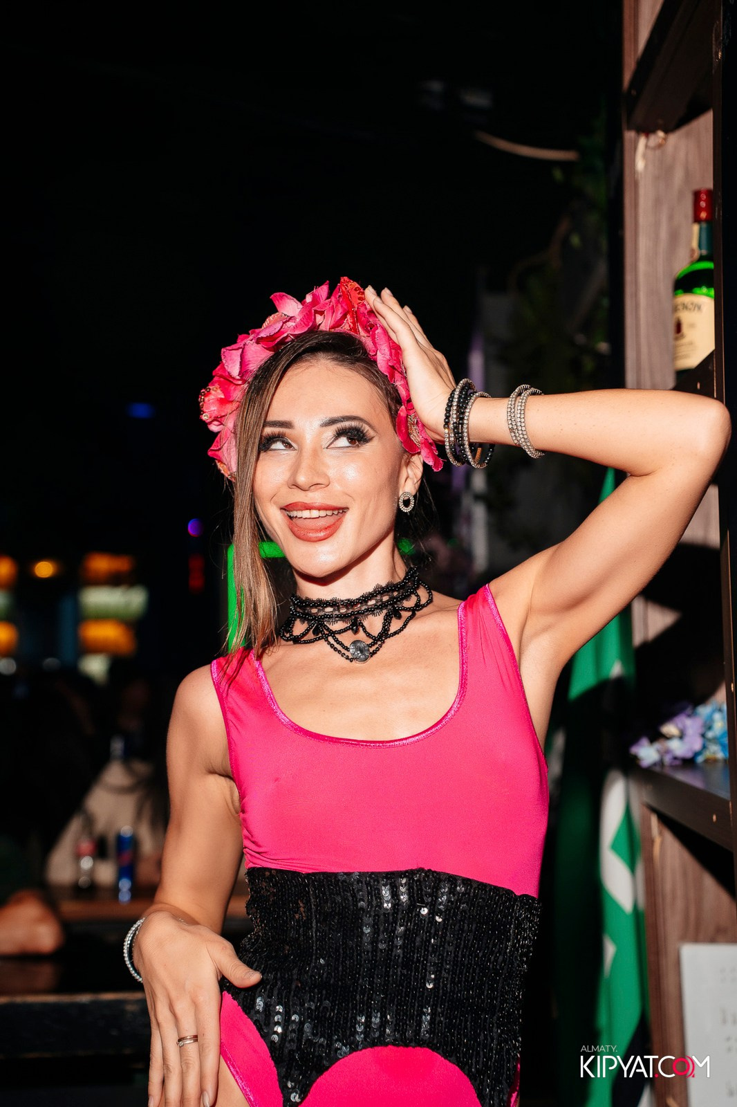 UYAT EMES BAR. КИПЯТКОМ АЛМАТЫ!