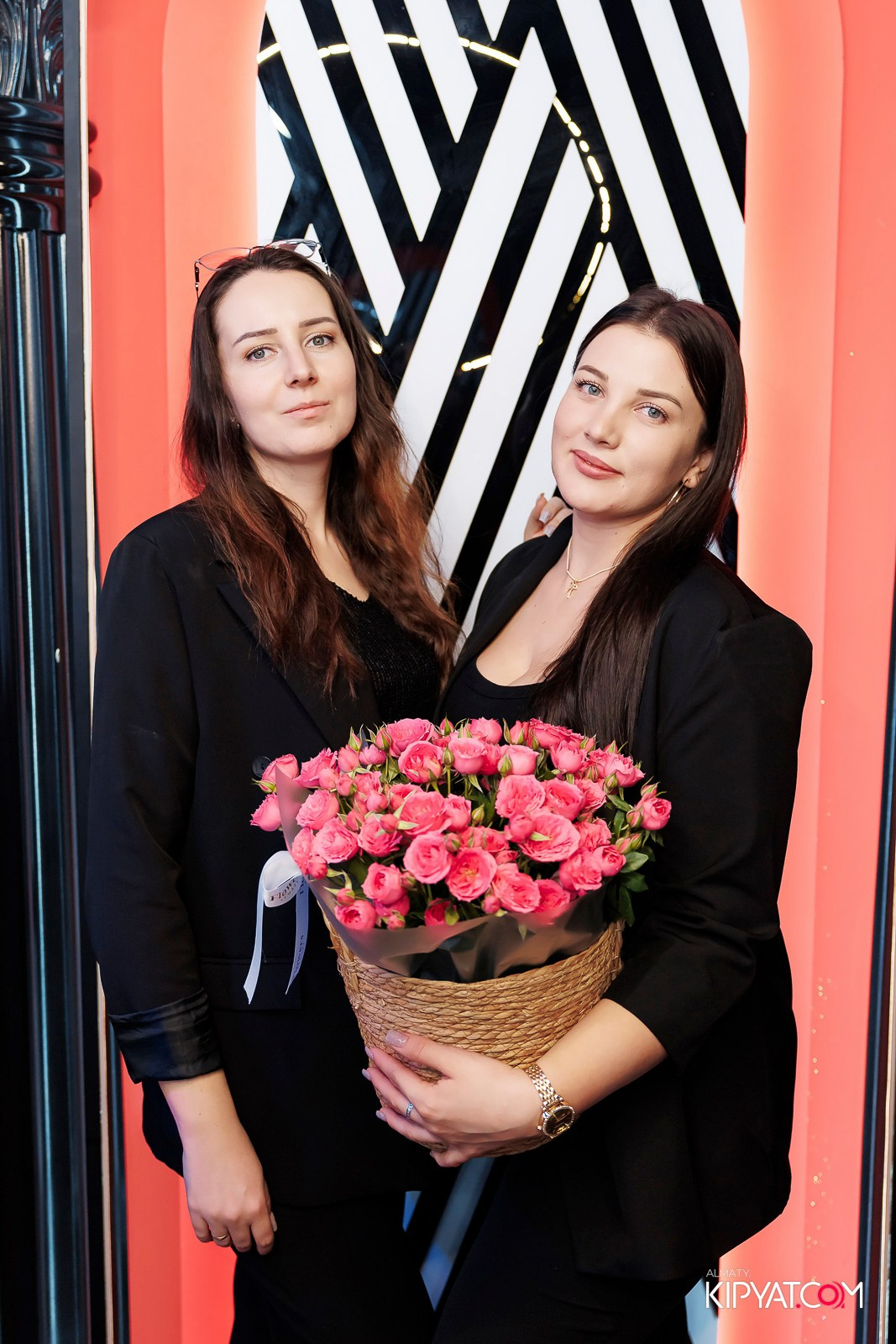 ЗАЯ, НА БИС. КИПЯТКОМ АЛМАТЫ! Фотосъемка мероприятий в Алматы