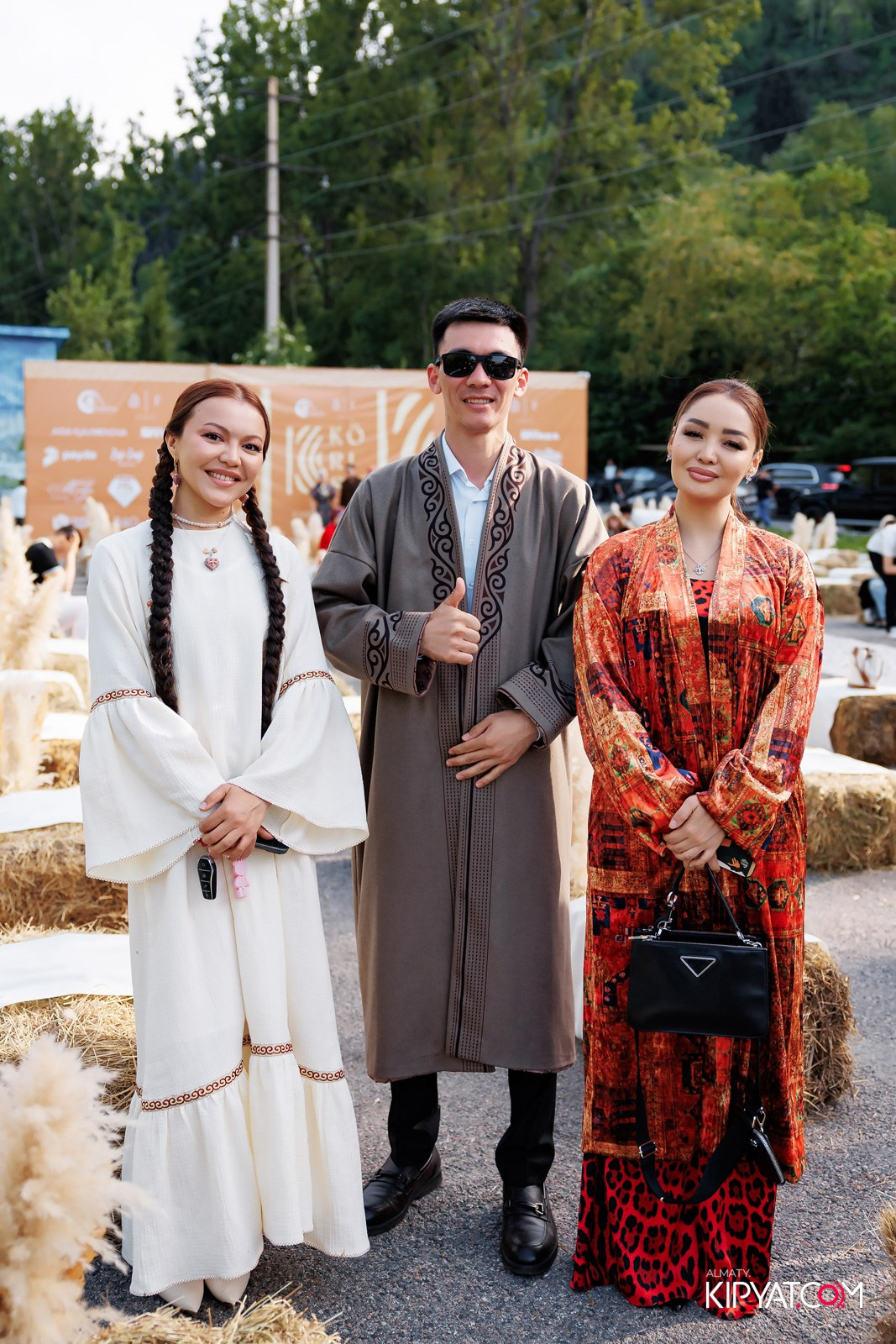 KANG REN TANG. КИПЯТКОМ АЛМАТЫ!