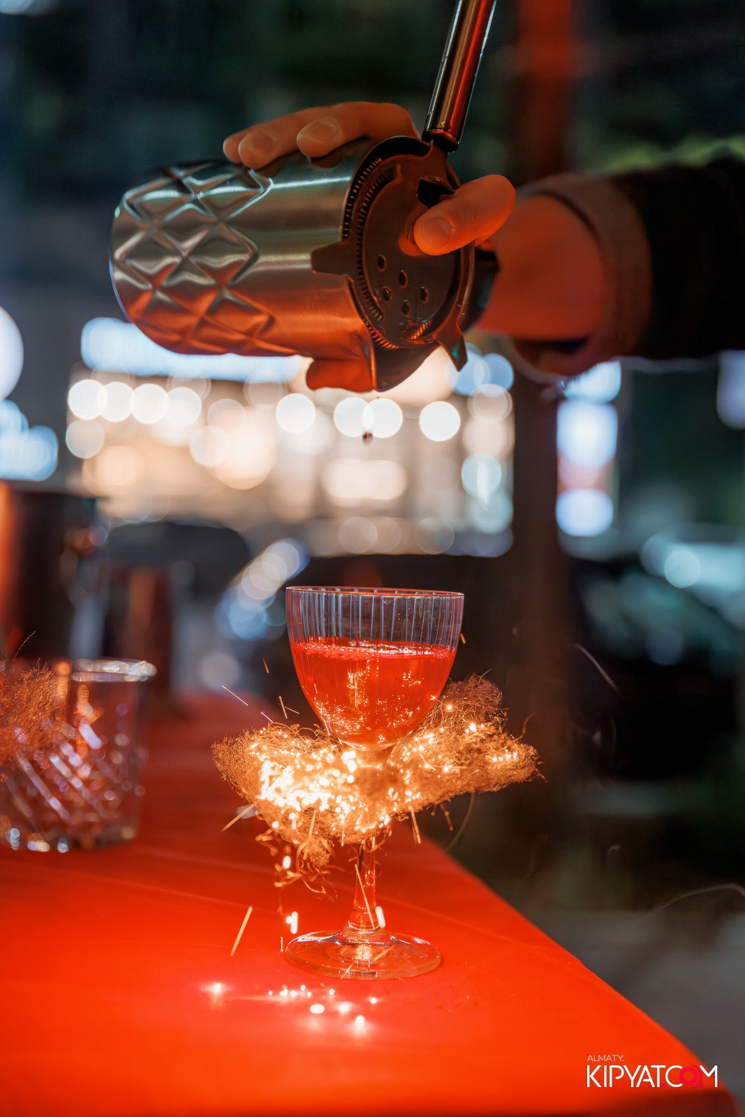 OLOVO BAR НА ДОСТЫК. КИПЯТКОМ АЛМАТЫ!