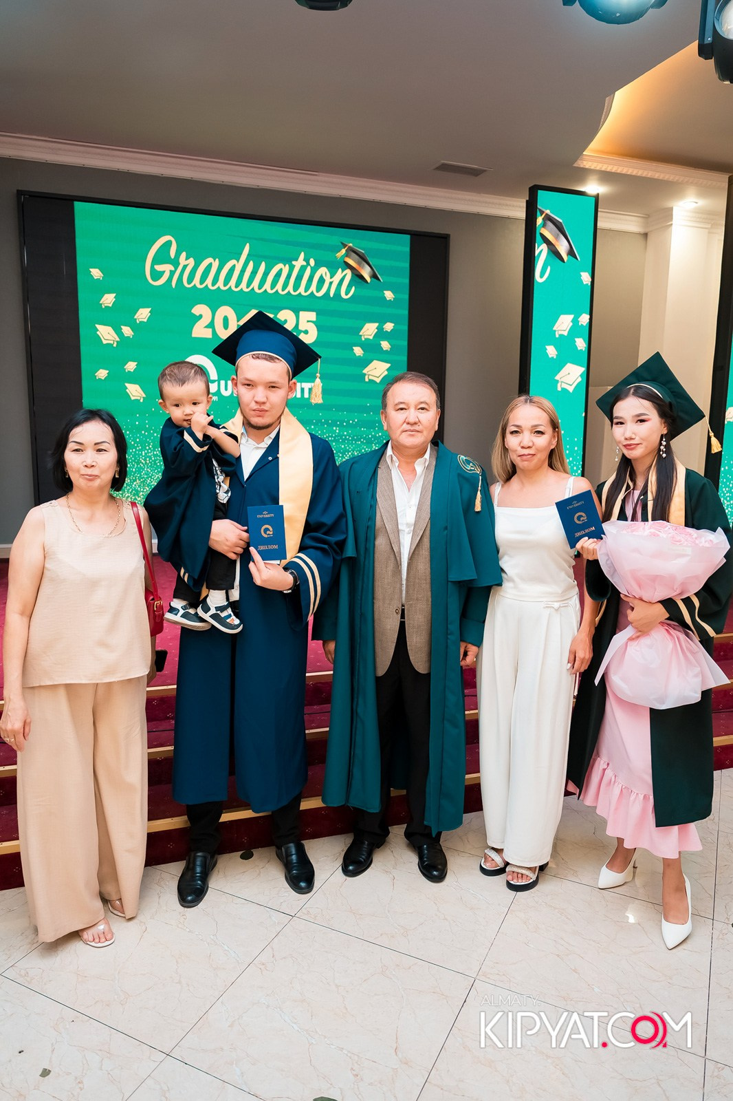 GRADUATION 2025 Q UNIVERSITY. КИПЯТКОМ АЛМАТЫ!