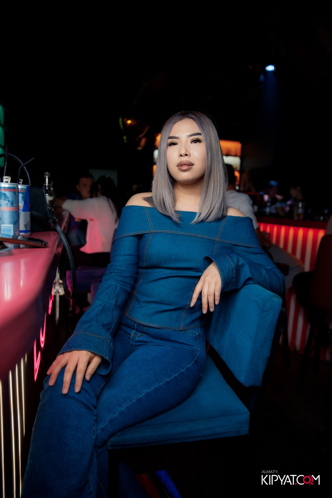 UYAT EMES BAR. КИПЯТКОМ АЛМАТЫ!