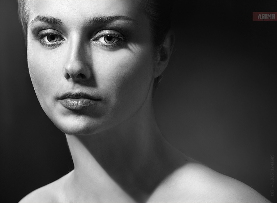 портрет девушки...