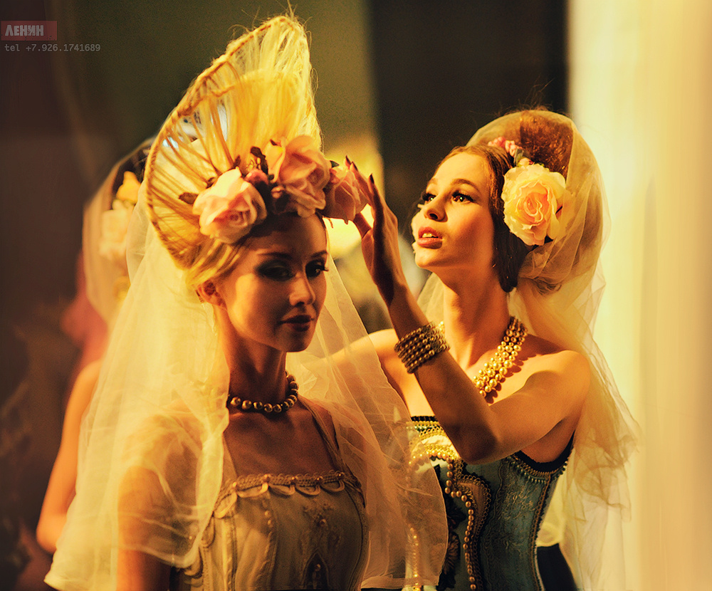 Цветы из бумаги...