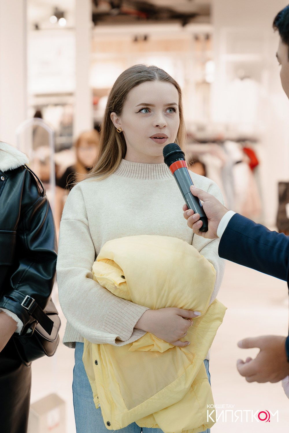 GLORIA JEANS. КИПЯТКОМ КОКШЕТАУ