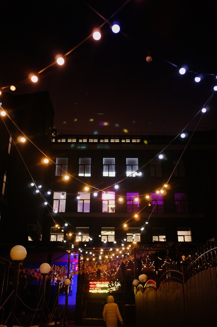 Имя ночи / Name of the night. Руслан Шувалов (поэтограф)