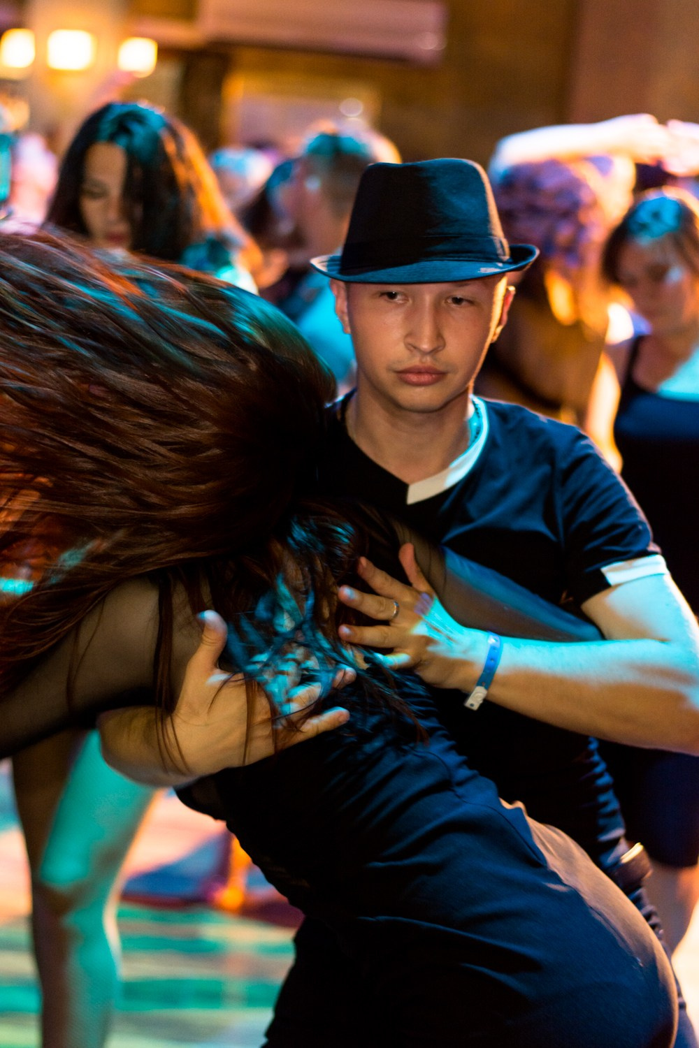 Танцы. Портфолио фотографа Антона Скоцеляса